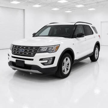2017 Ford Explorer XLT FWD photo