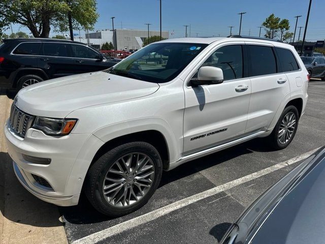 2017 Jeep Grand Cherokee Summit 4WD photo