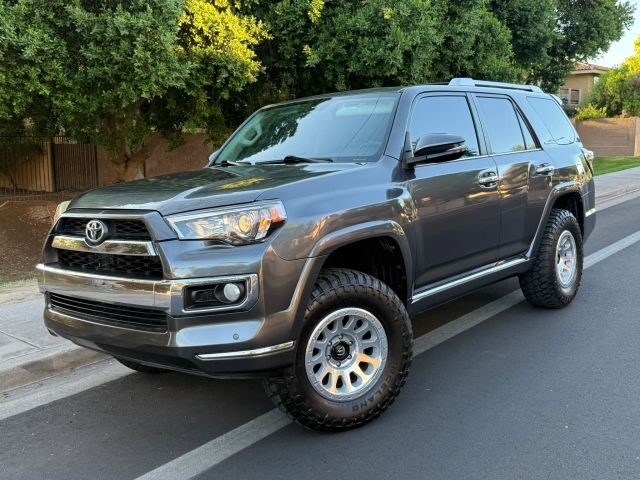 2016 Toyota 4Runner Limited 4WD photo