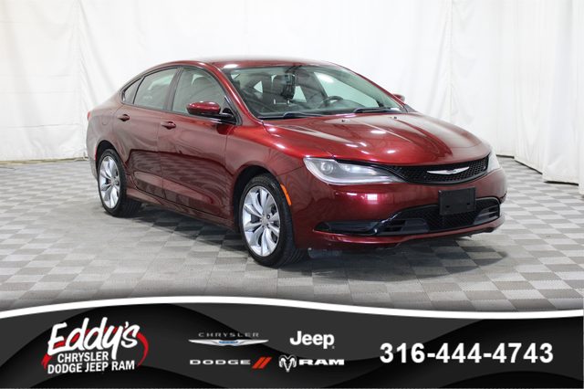 2017 Chrysler 200 Limited Platinum FWD photo