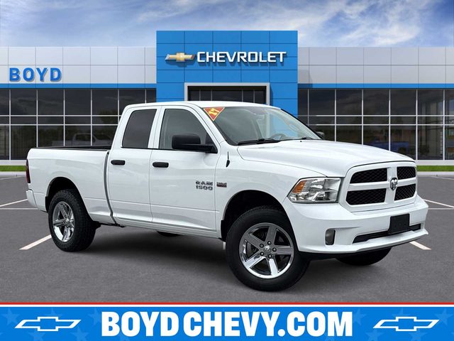 2017 Ram 1500 Express 4WD photo