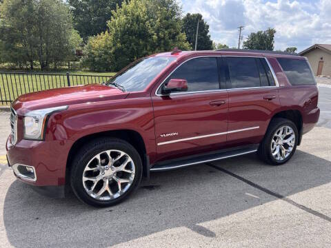 2017 GMC Yukon SLT 4WD photo