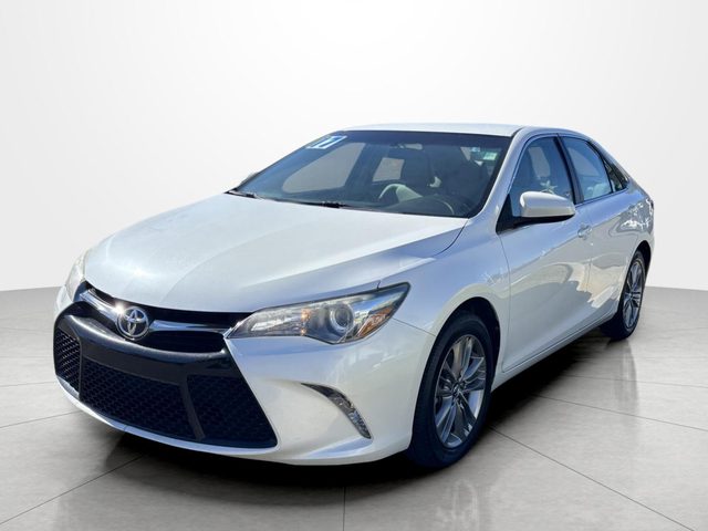 2017 Toyota Camry SE FWD photo