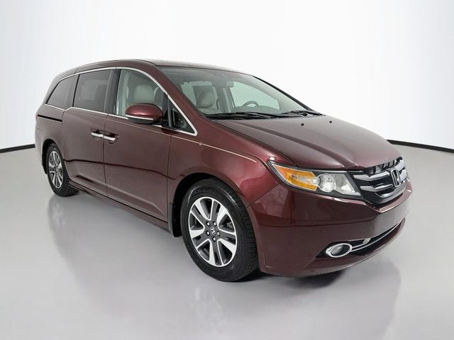 2016 Honda Odyssey Touring Elite FWD photo