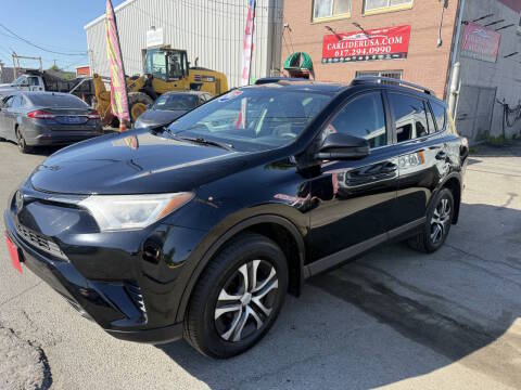 2017 Toyota RAV4 LE AWD photo