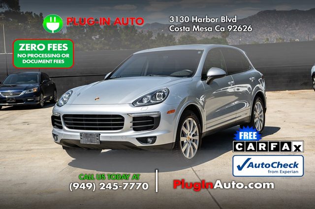 2017 Porsche Cayenne Platinum Edition AWD photo