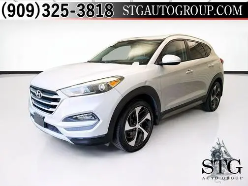 2017 Hyundai Tucson Sport AWD photo