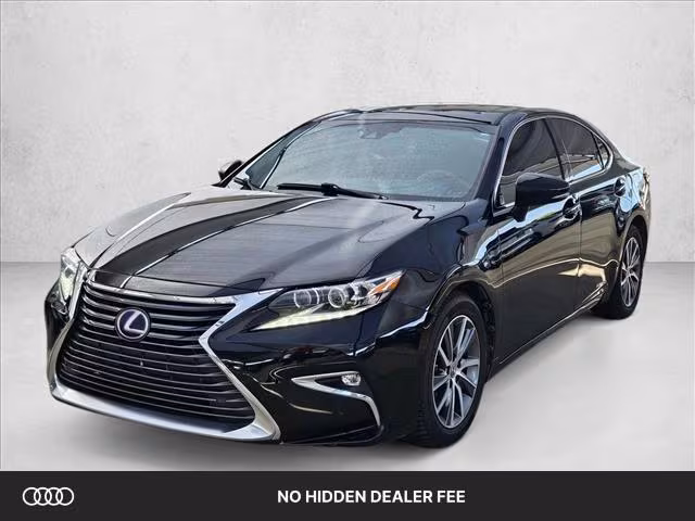 2017 Lexus ES ES 300h FWD photo