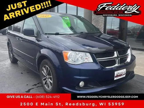 2017 Dodge Grand Caravan SXT FWD photo