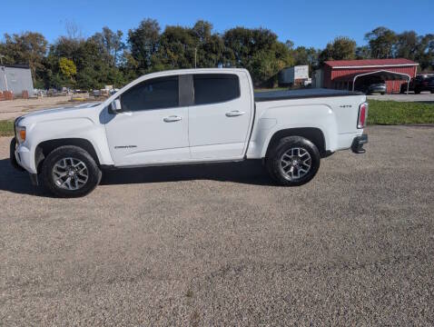 2017 GMC Canyon 4WD SLE 4WD photo