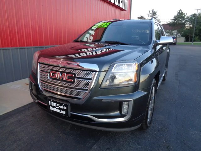 2017 GMC Terrain Denali AWD photo