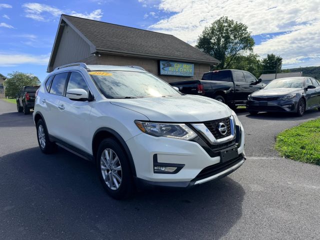 2017 Nissan Rogue SV AWD photo