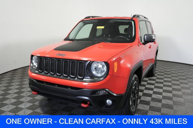 2017 Jeep Renegade Trailhawk 4WD photo