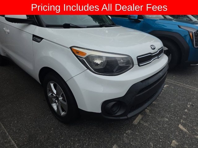 2017 Kia Soul Base FWD photo