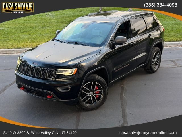 2017 Jeep Grand Cherokee Trailhawk 4WD photo