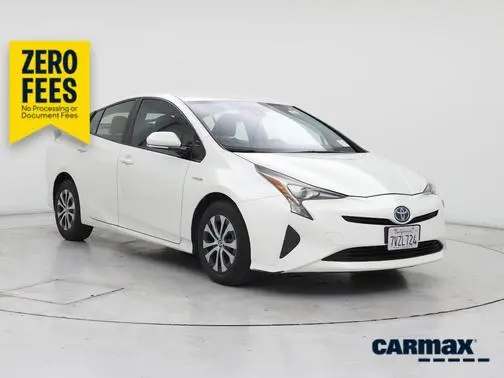 2017 Toyota Prius Four FWD photo