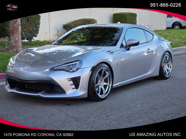2017 Toyota 86  RWD photo