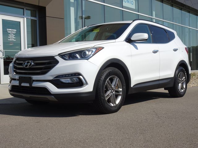2017 Hyundai Santa Fe Sport 2.4L AWD photo
