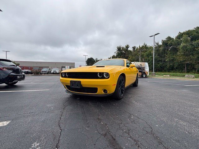 2017 Dodge Challenger SXT Plus RWD photo