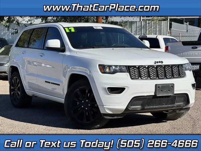 2017 Jeep Grand Cherokee Altitude 4WD photo