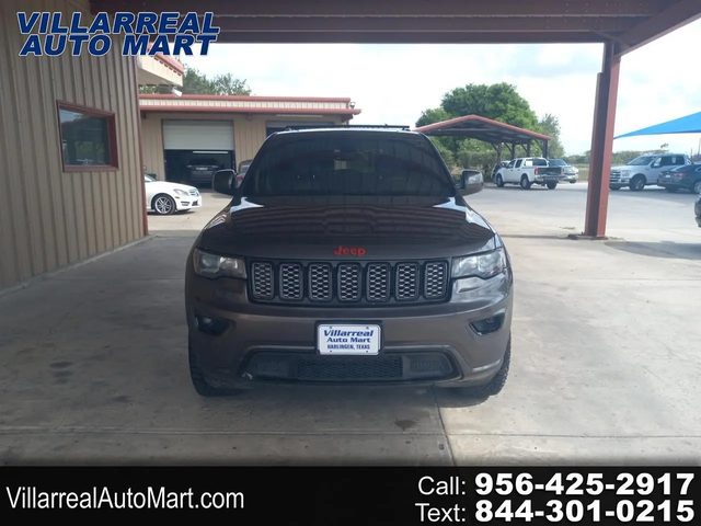 2017 Jeep Grand Cherokee Altitude 4WD photo
