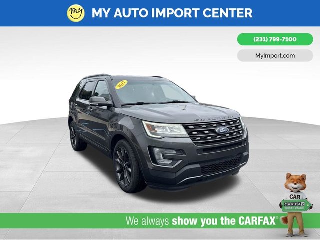 2017 Ford Explorer XLT 4WD photo