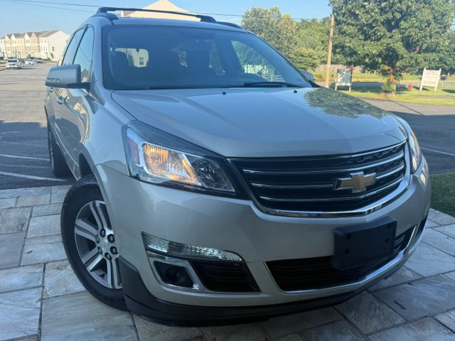 2017 Chevrolet Traverse LT AWD photo