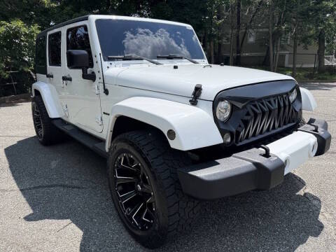 2017 Jeep Wrangler Unlimited Sahara 4WD photo