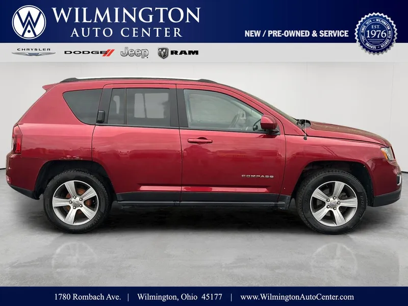 2017 Jeep Compass Latitude FWD photo