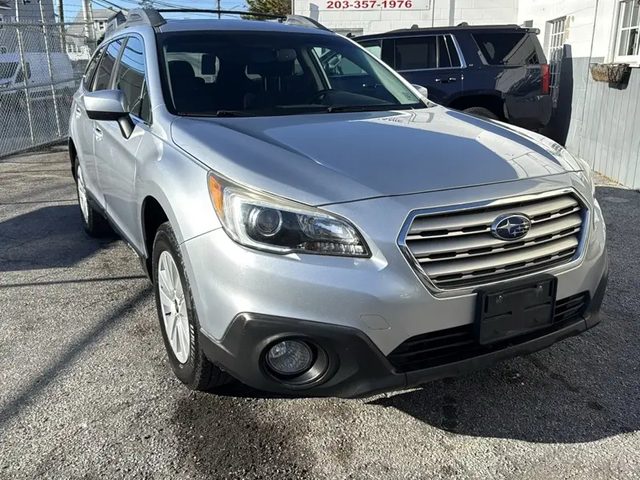 2017 Subaru Outback Premium AWD photo