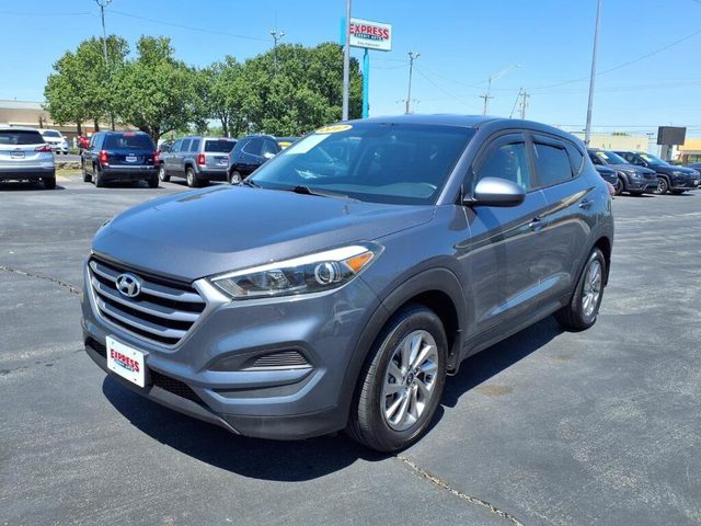 2017 Hyundai Tucson SE FWD photo