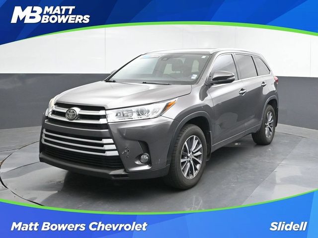 2017 Toyota Highlander XLE FWD photo