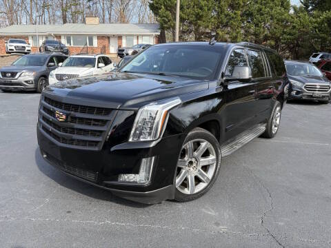 2017 Cadillac Escalade ESV Luxury RWD photo