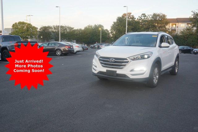 2017 Hyundai Tucson SE AWD photo