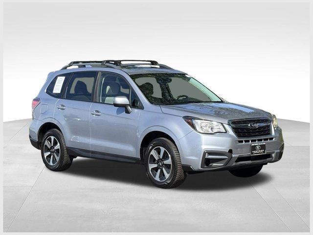 2017 Subaru Forester Premium AWD photo