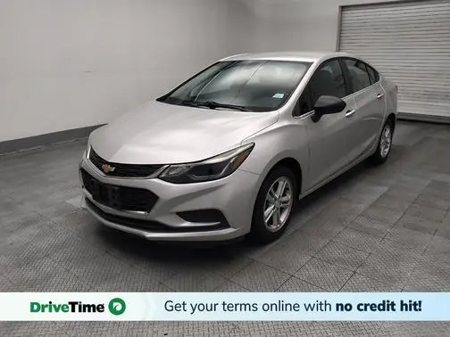 2017 Chevrolet Cruze LT FWD photo