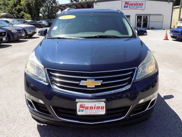 2017 Chevrolet Traverse LT FWD photo
