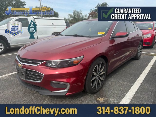 2017 Chevrolet Malibu LT FWD photo