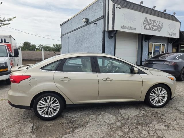 2017 Ford Focus Titanium FWD photo