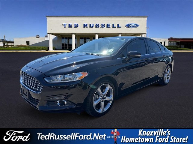 2016 Ford Fusion SE FWD photo