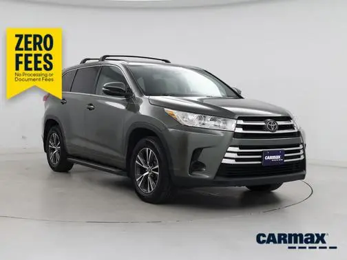 2017 Toyota Highlander LE AWD photo