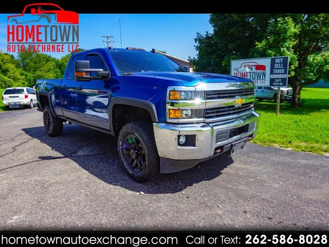 2017 Chevrolet Silverado 2500HD LT 4WD photo