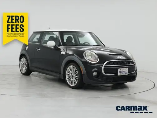 2017 MINI Hardtop 2 Door Cooper S FWD photo