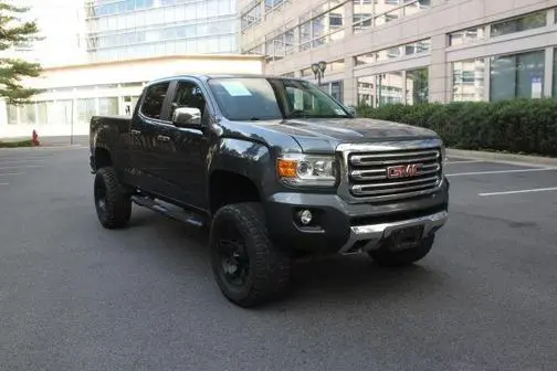 2017 GMC Canyon 4WD SLT 4WD photo