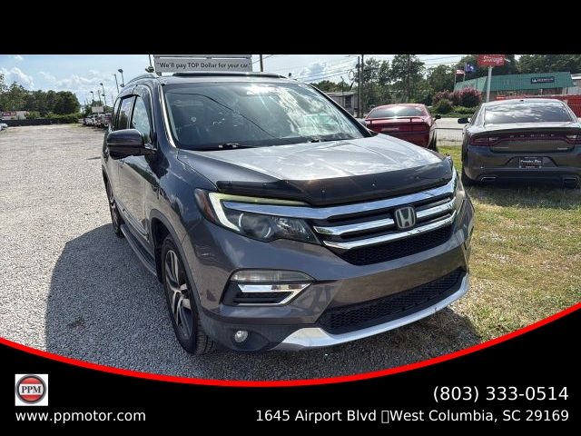 2016 Honda Pilot Touring FWD photo
