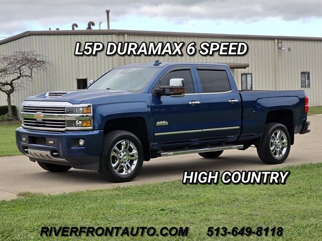 2017 Chevrolet Silverado 2500HD High Country 4WD photo