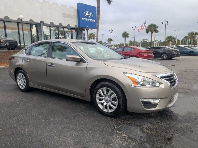 2015 Nissan Altima 2.5 S FWD photo