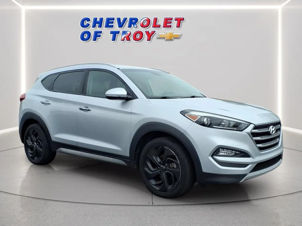 2017 Hyundai Tucson Sport AWD photo