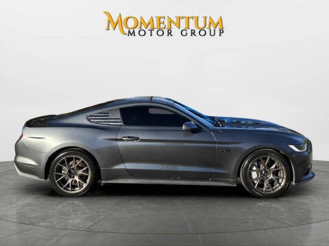 2017 Ford Mustang GT Premium RWD photo