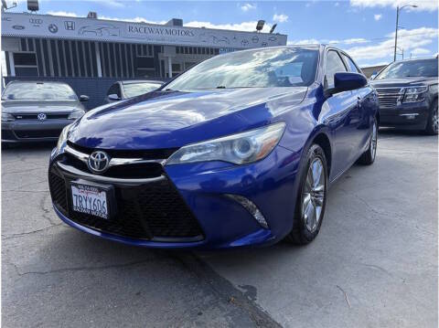 2016 Toyota Camry SE FWD photo